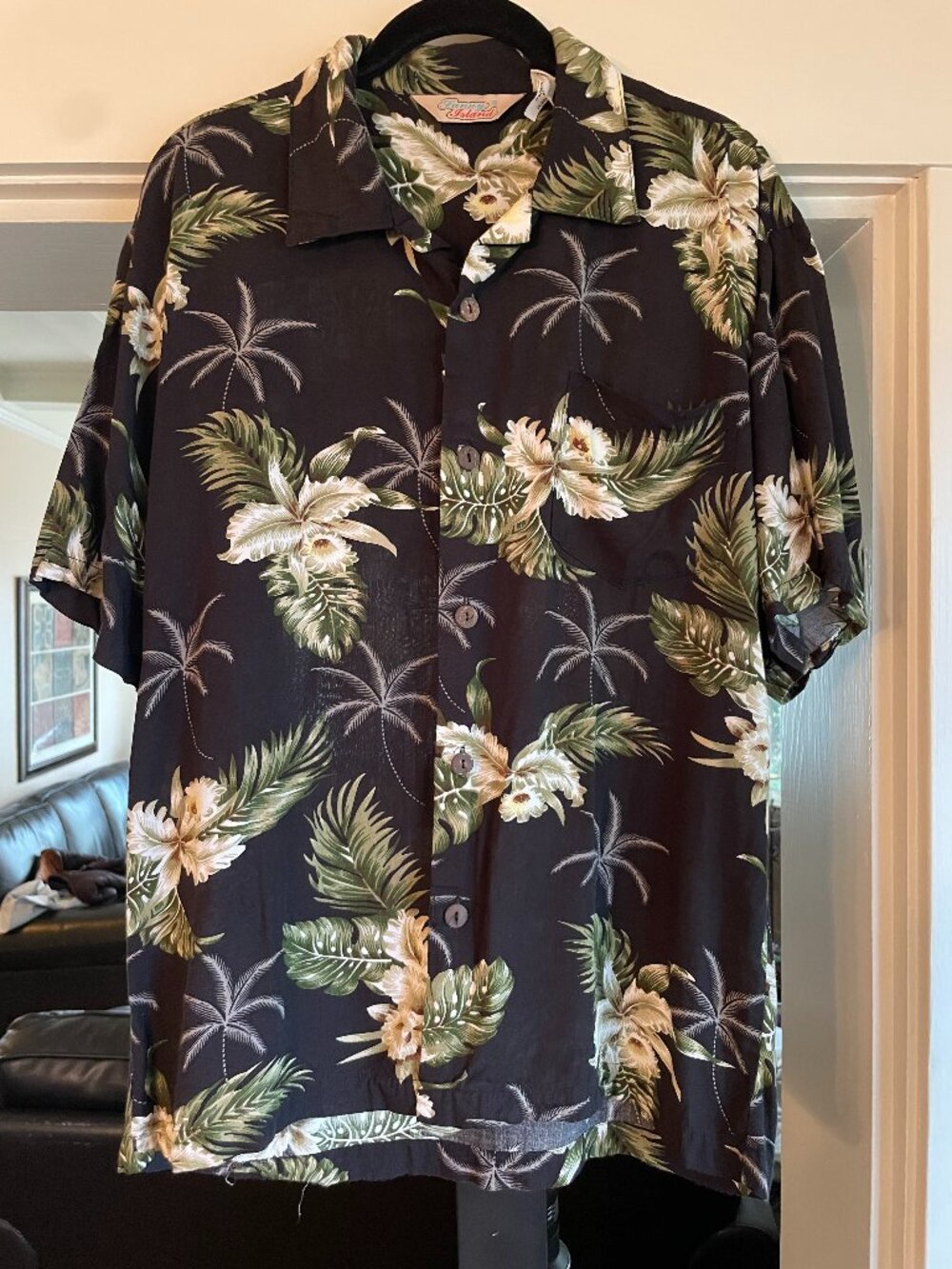 Sunny Island Hawaiian Shirt - Medium